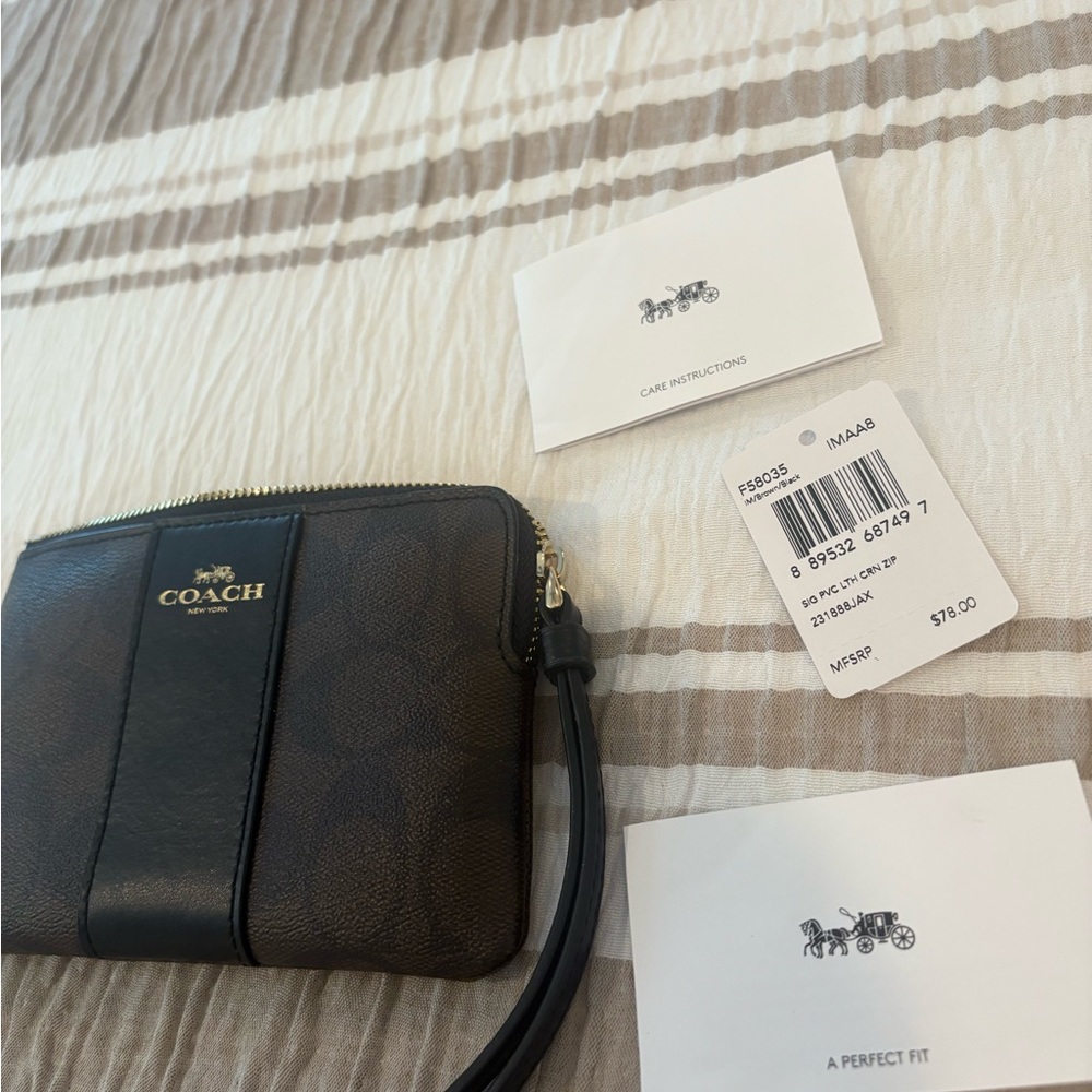 Coach Black and Brown Leather Wristlet NEW
